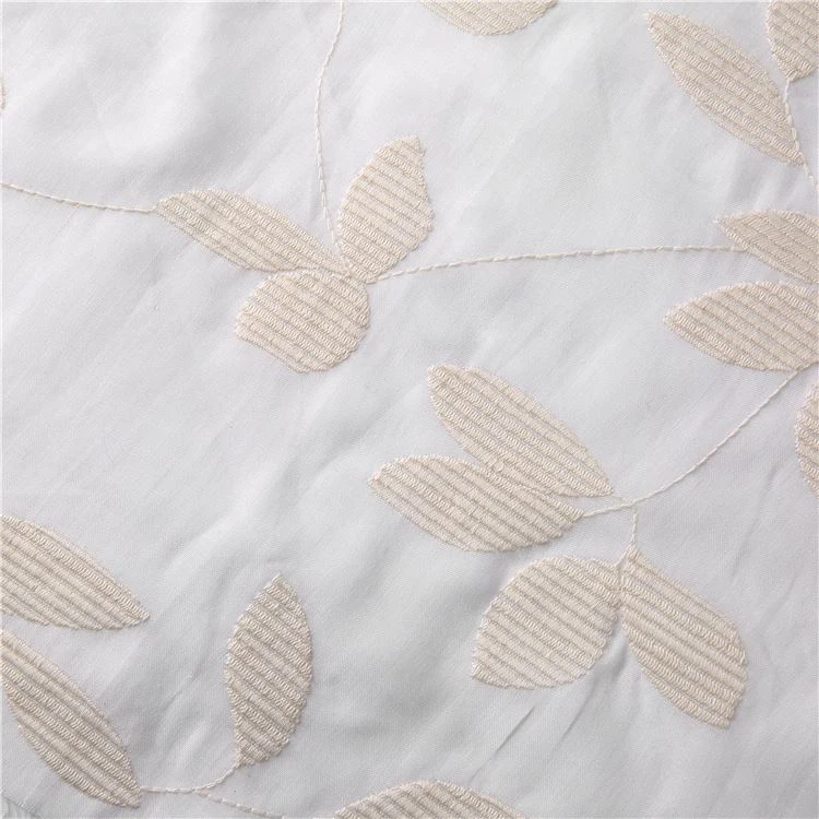 Ramie útsaumað efni